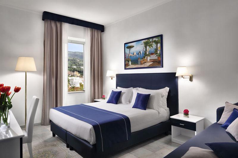 Crawford Hotel